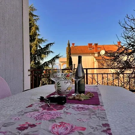 Katarina Affittacamere Malinska