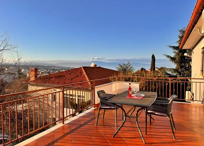 Katarina ゲストハウス 4*