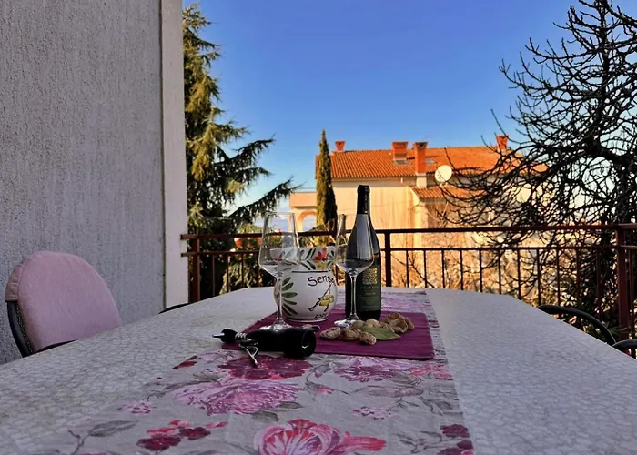 Katarina ゲストハウス マリンスカ